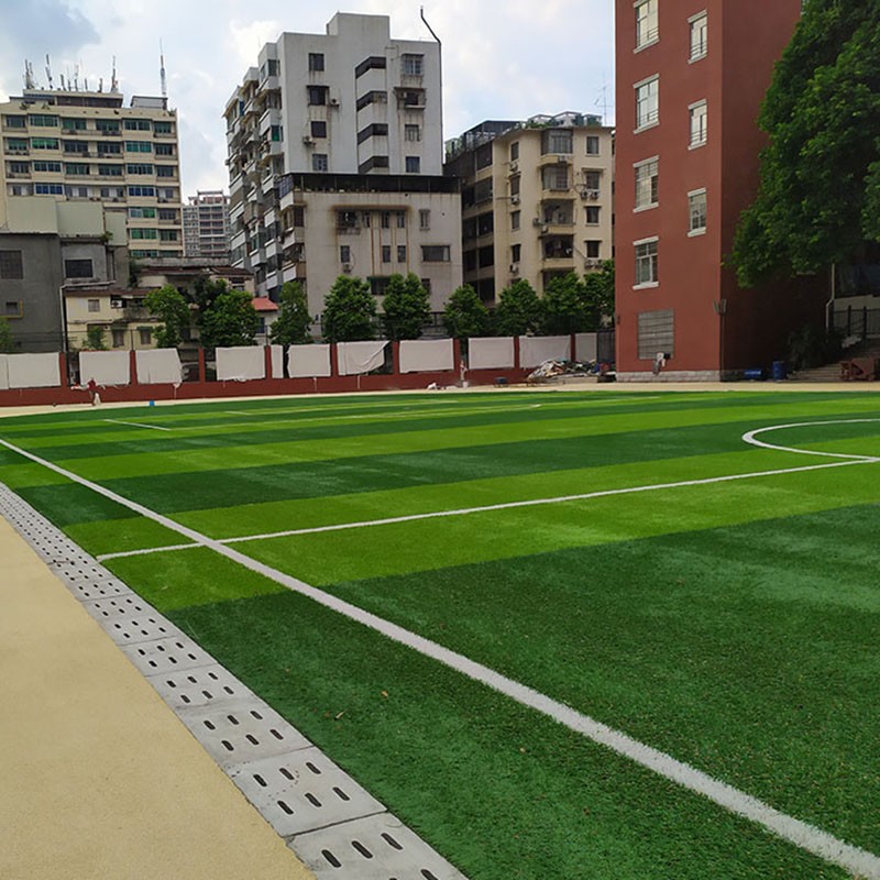 百色建专业足球场 足球场水泥基础造价